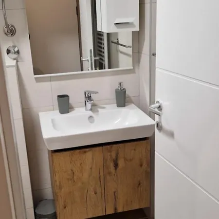 Mali Princ Διαμέρισμα *